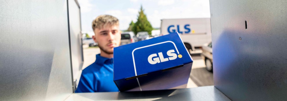 Internationaler Paketversand Zustellung Paketbox Internationaler Paketversand Zustellung Paketbox